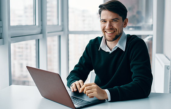 Data Analyst and Dashboard Expert